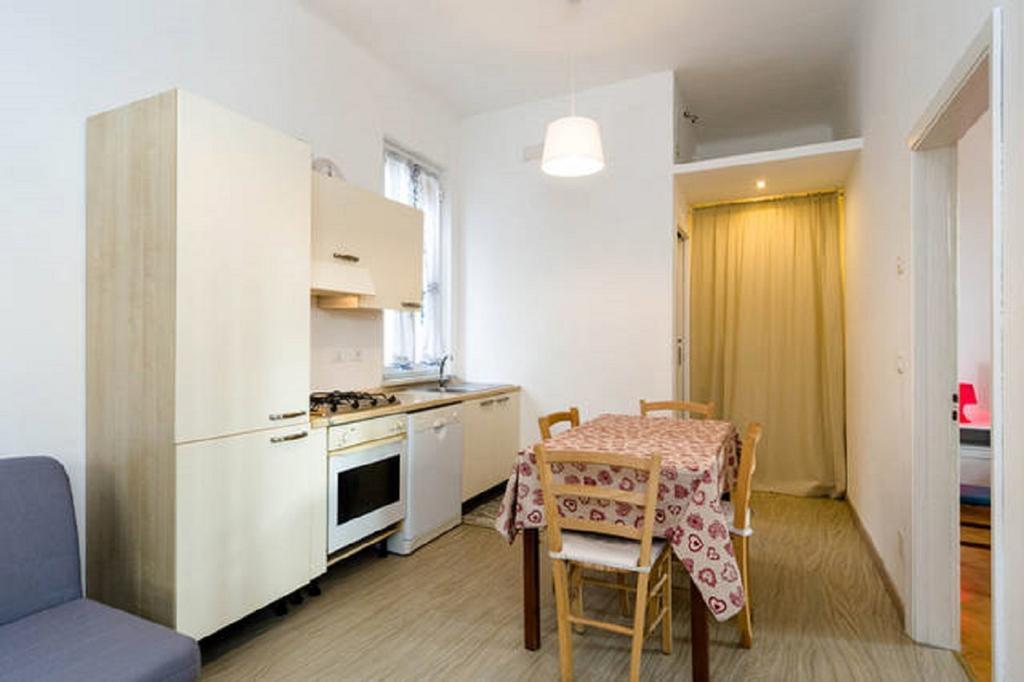Varazze Apartment Phòng bức ảnh